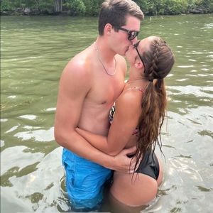 Meet your Posher, Nicki